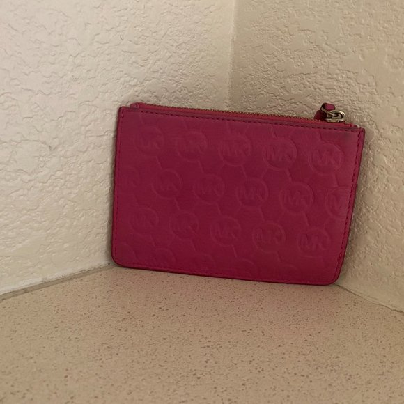 Michael Kors Wallet Pink color - Picture 2 of 3